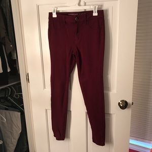 Burgundy american eagle leggings